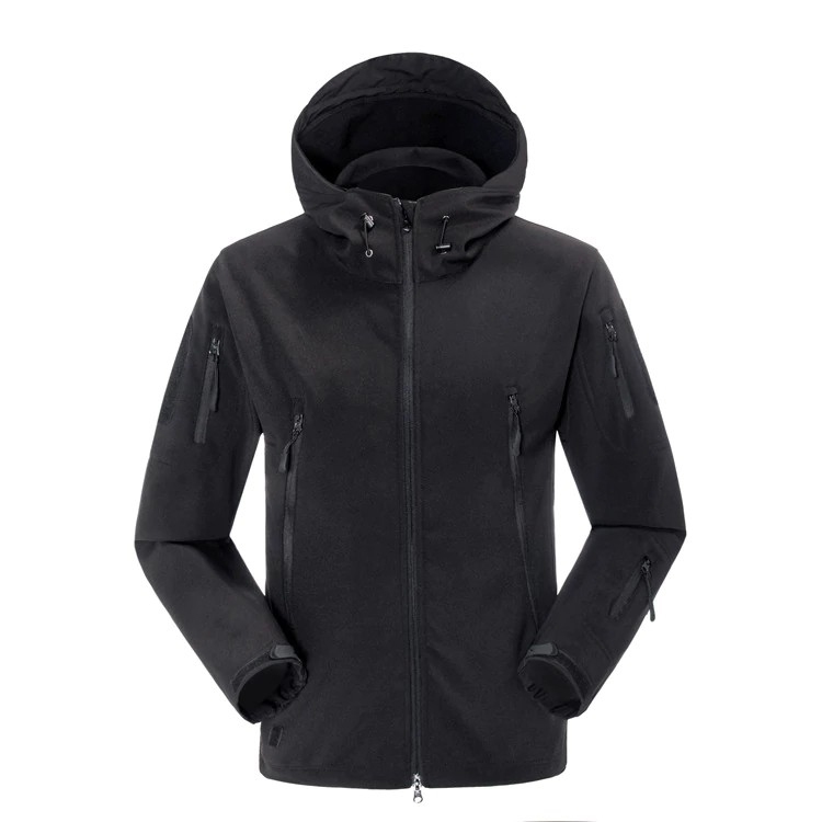 เสื้อแจ็คเก็ต สีดำ